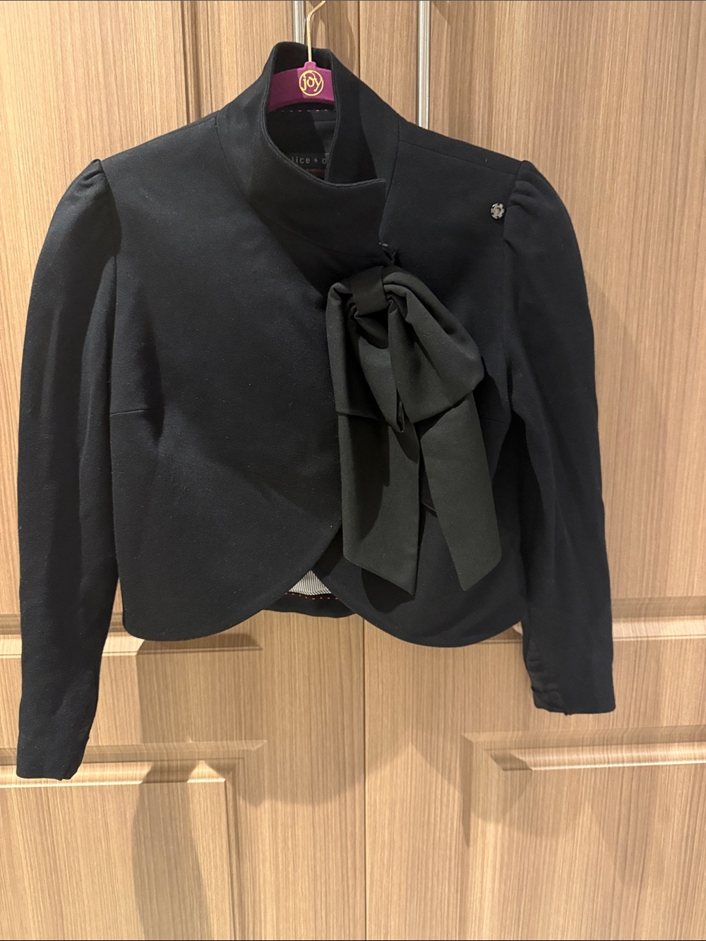 Alice + Olivia Black Bow-Front Cropped Blazer